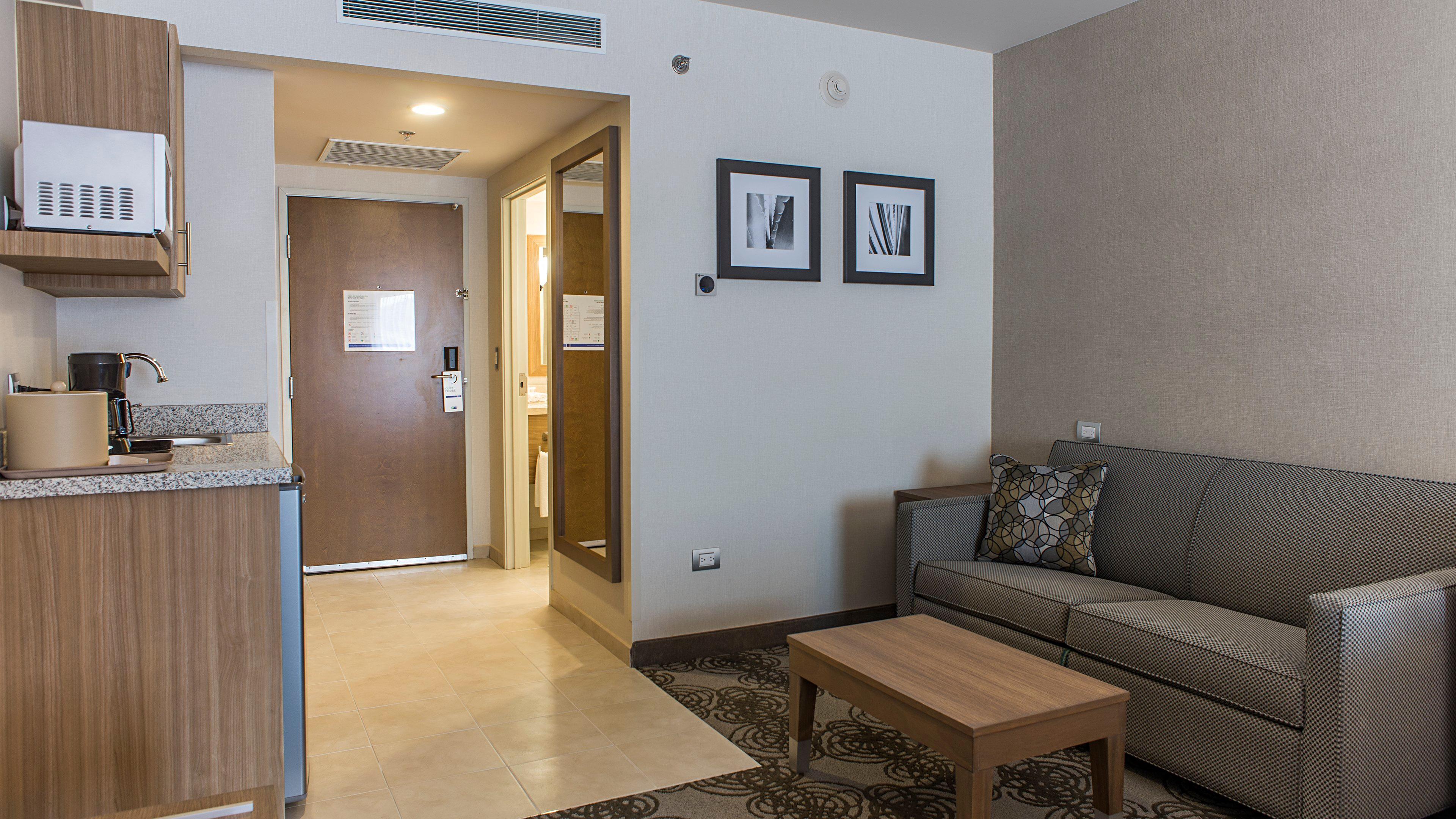 Holiday Inn Express & Suites Chihuahua Juventud By Ihg Екстер'єр фото