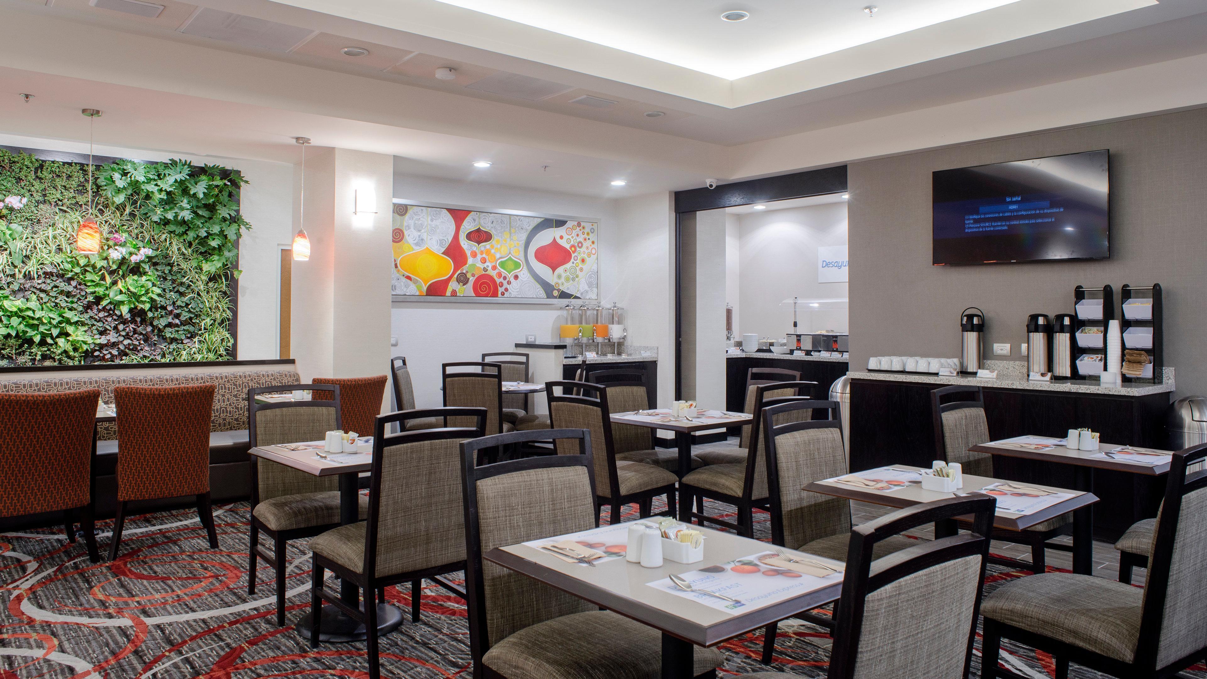 Holiday Inn Express & Suites Chihuahua Juventud By Ihg Екстер'єр фото