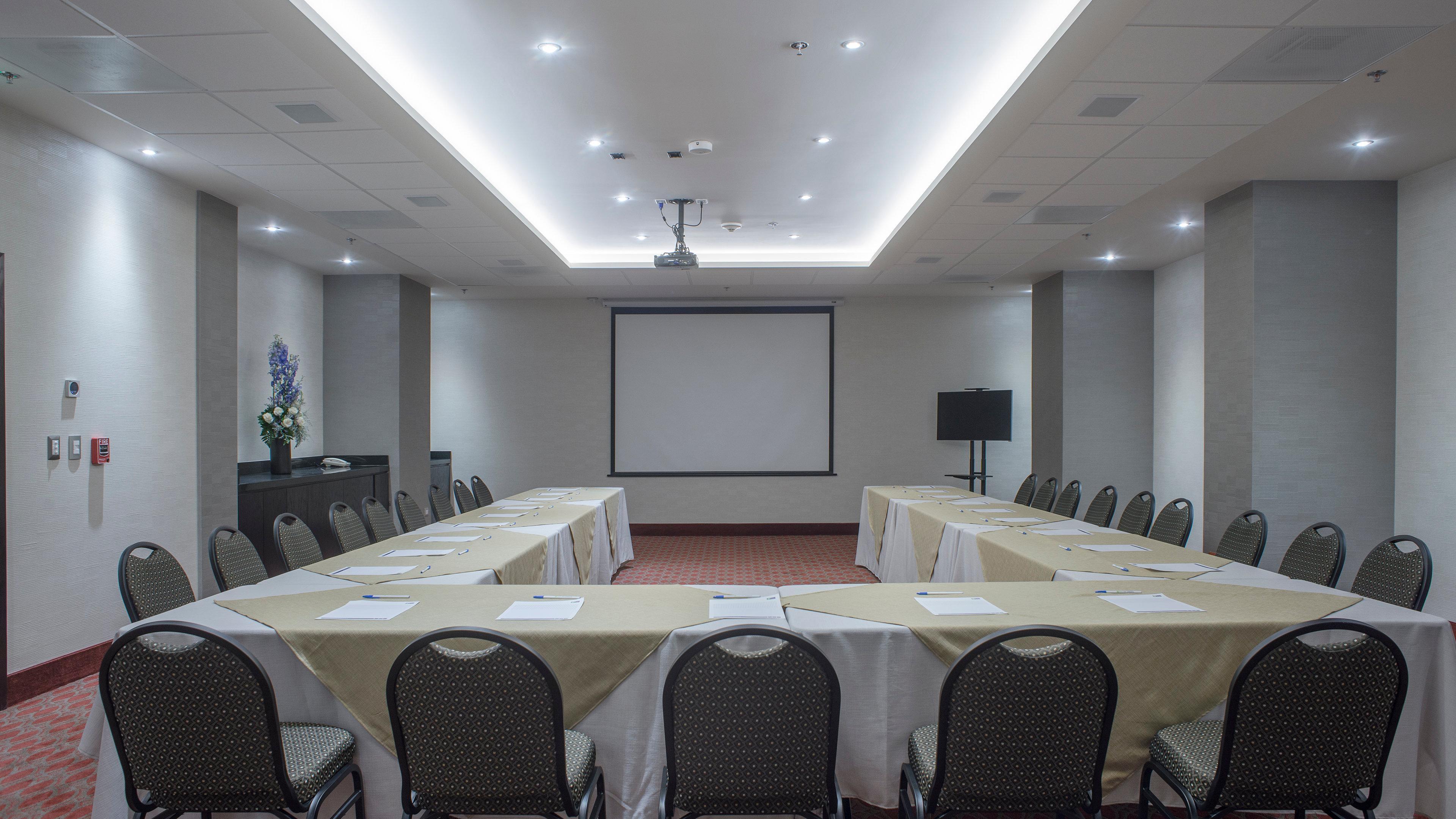 Holiday Inn Express & Suites Chihuahua Juventud By Ihg Екстер'єр фото