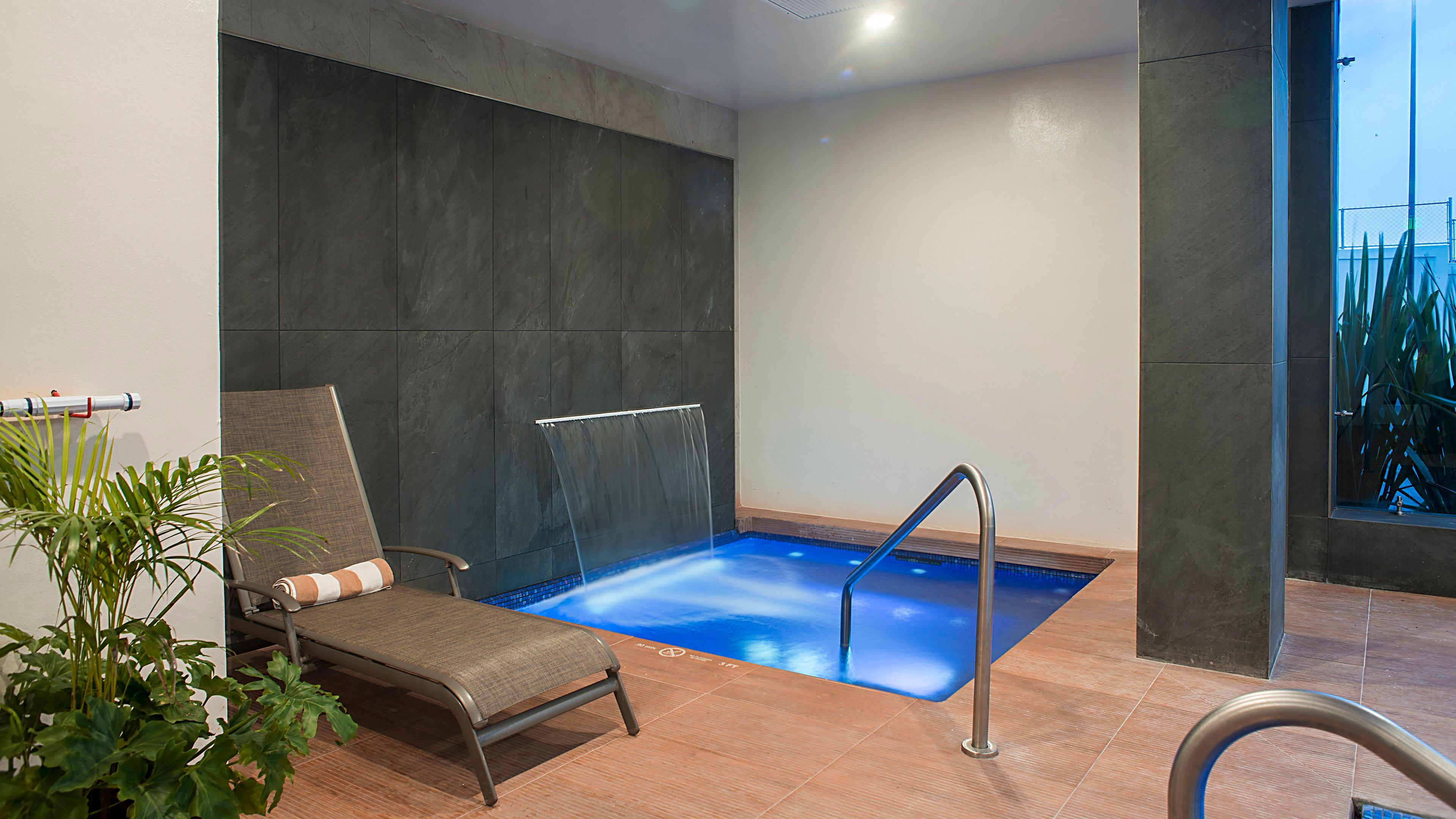 Holiday Inn Express & Suites Chihuahua Juventud By Ihg Екстер'єр фото