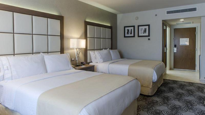 Holiday Inn Express & Suites Chihuahua Juventud By Ihg Екстер'єр фото